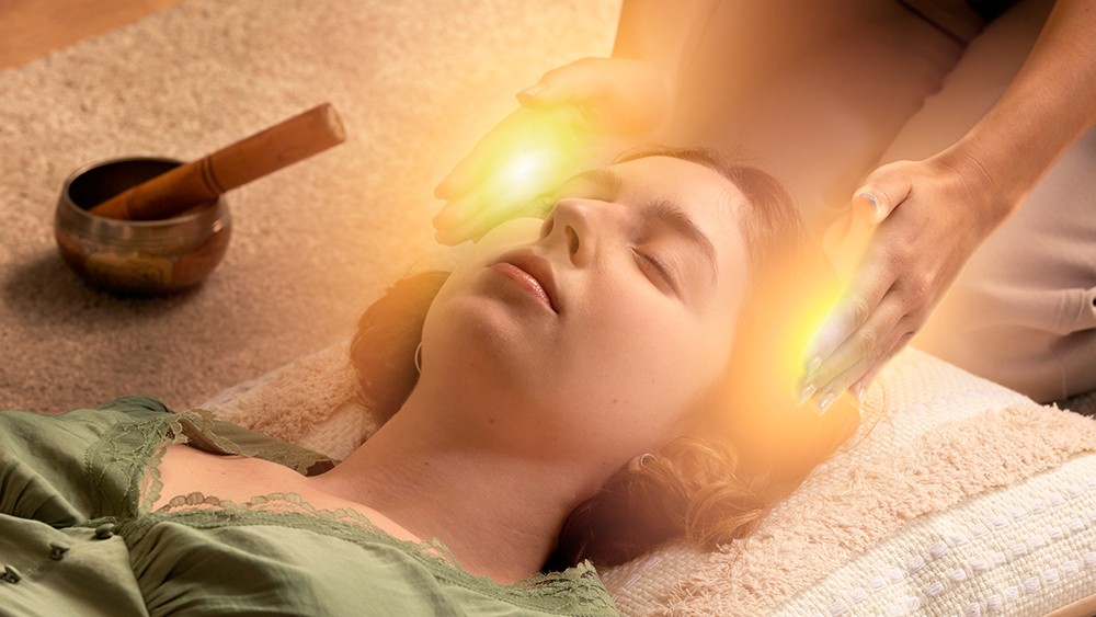 Aura Cleansing Spells to Remove Darkness and Negativity